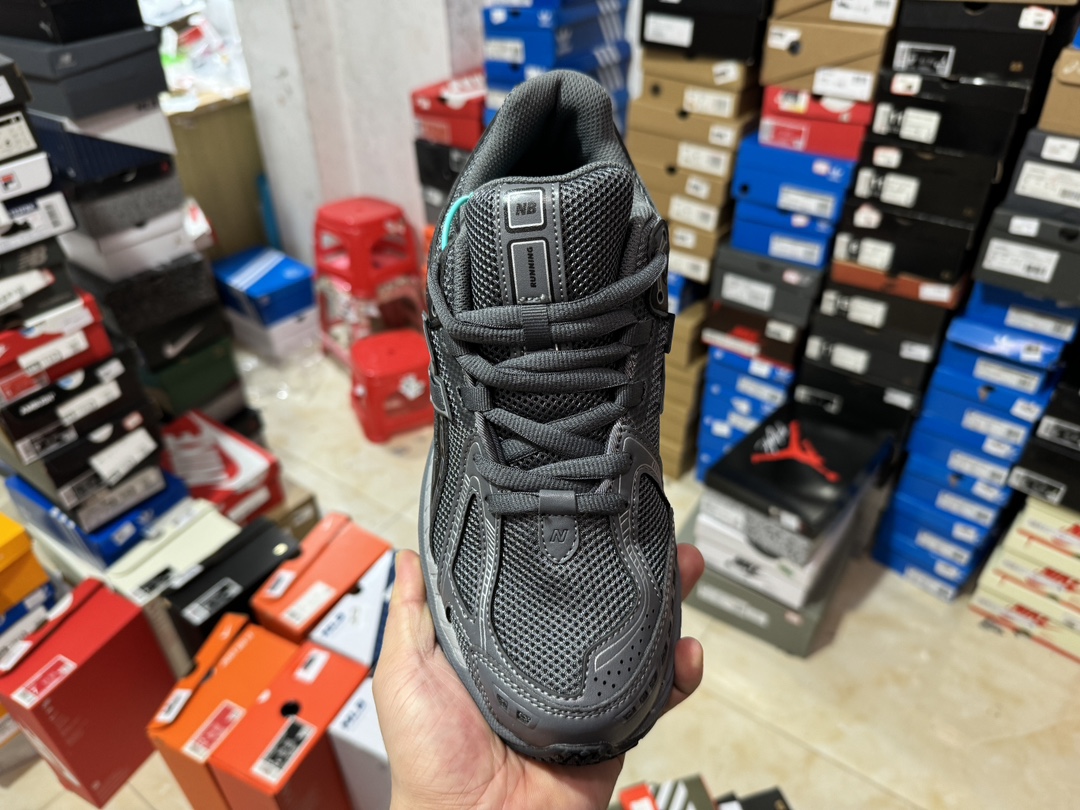 New Balance NB 1906R